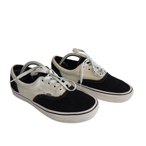 Vans Shoes - Vans Men's/Women's Black White Sneakers Size M 6/W7.5